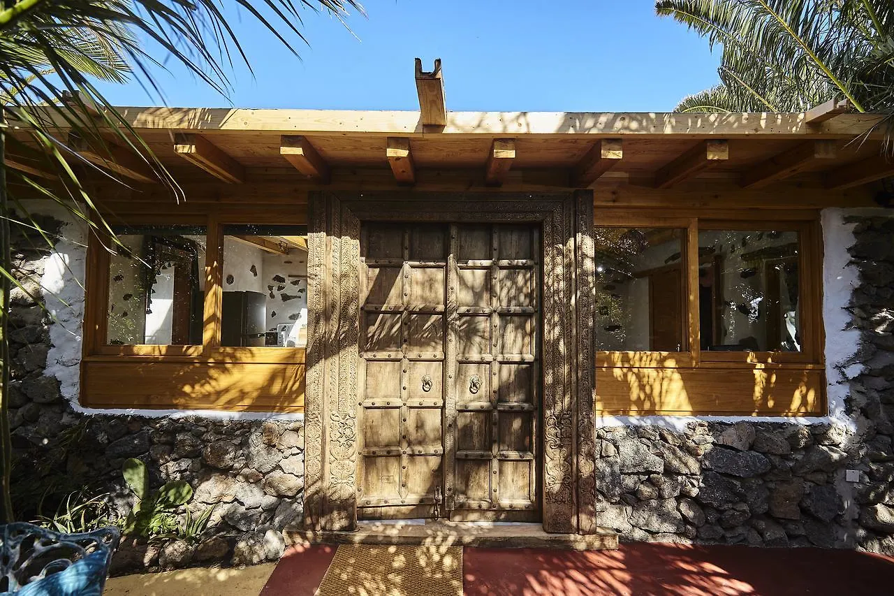 Villa Palmeras Canarias contacts